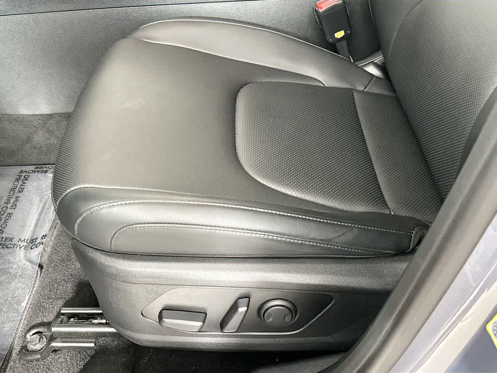 Used 2023 Kia Sportage EX FWD image 31