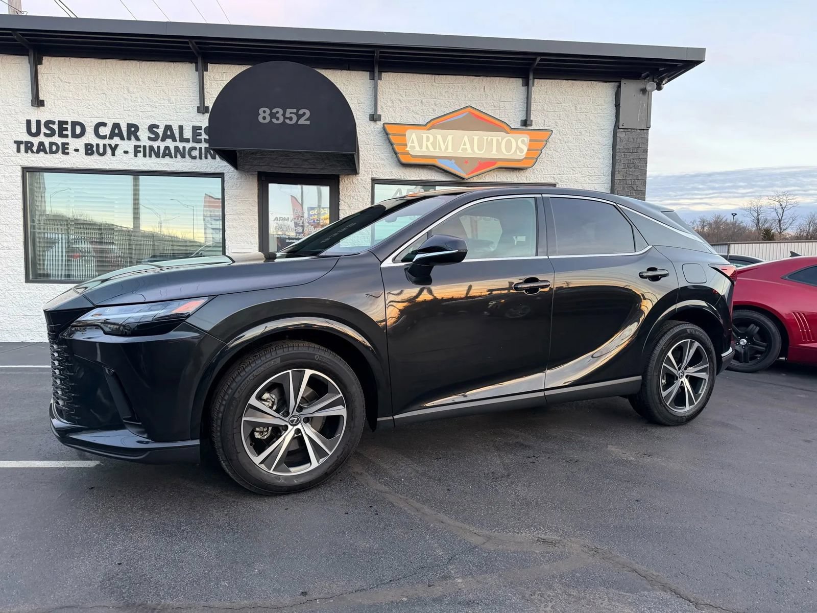 Used 2023 Lexus RX 350 FWD image 4