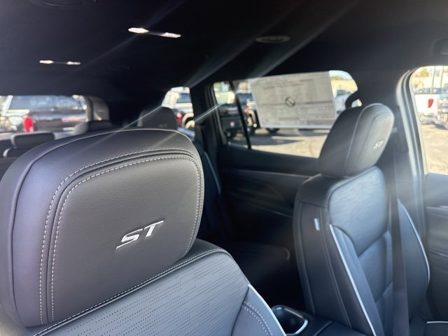 New 2025 Buick Enclave Sport Touring w/ LPO, Floor Liner Package image 29