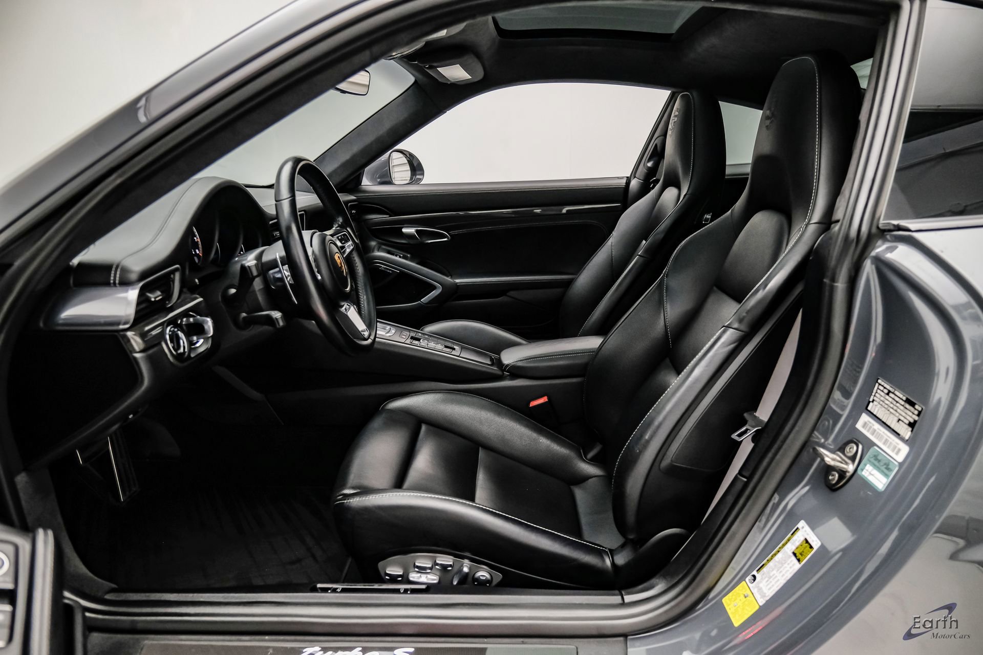 Used 2017 Porsche 911 Turbo S AWD/4WD image 42