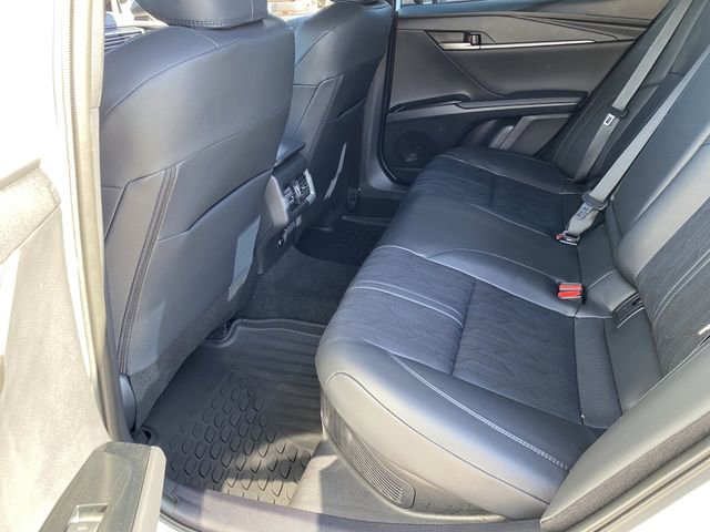 Used 2025 Toyota Camry XSE FWD image 15