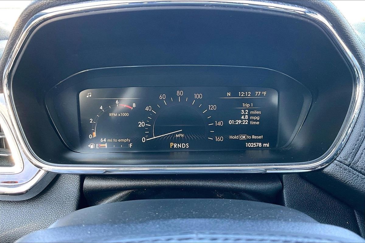 Used 2018 Lincoln Continental Reserve w/ Continental Climate Package image 13