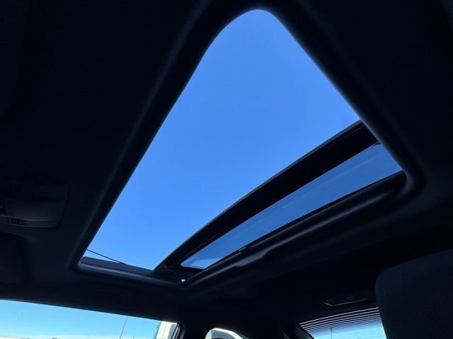 Used 2015 Scion tC image 32