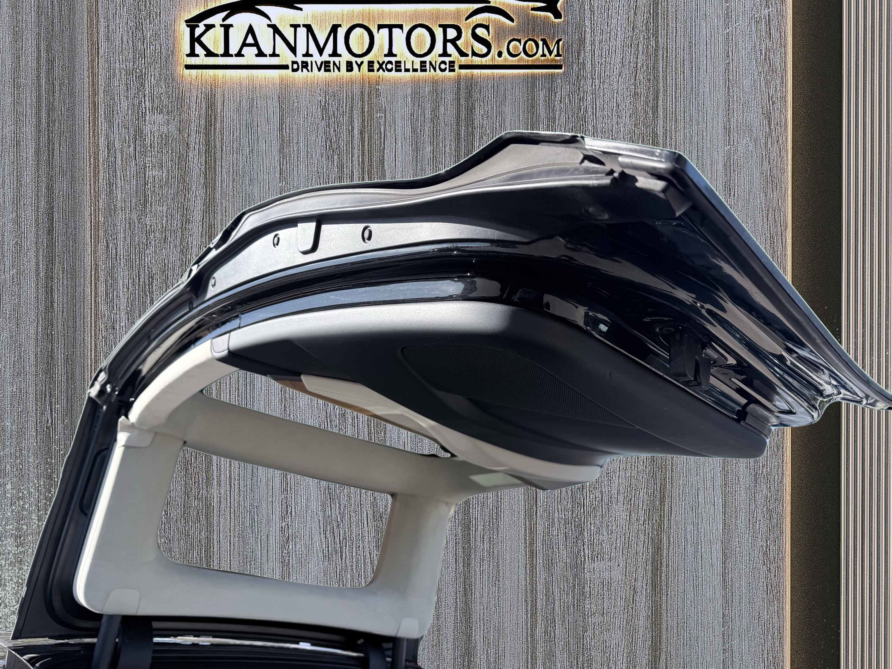 Used 2019 Tesla Model X 75D image 26