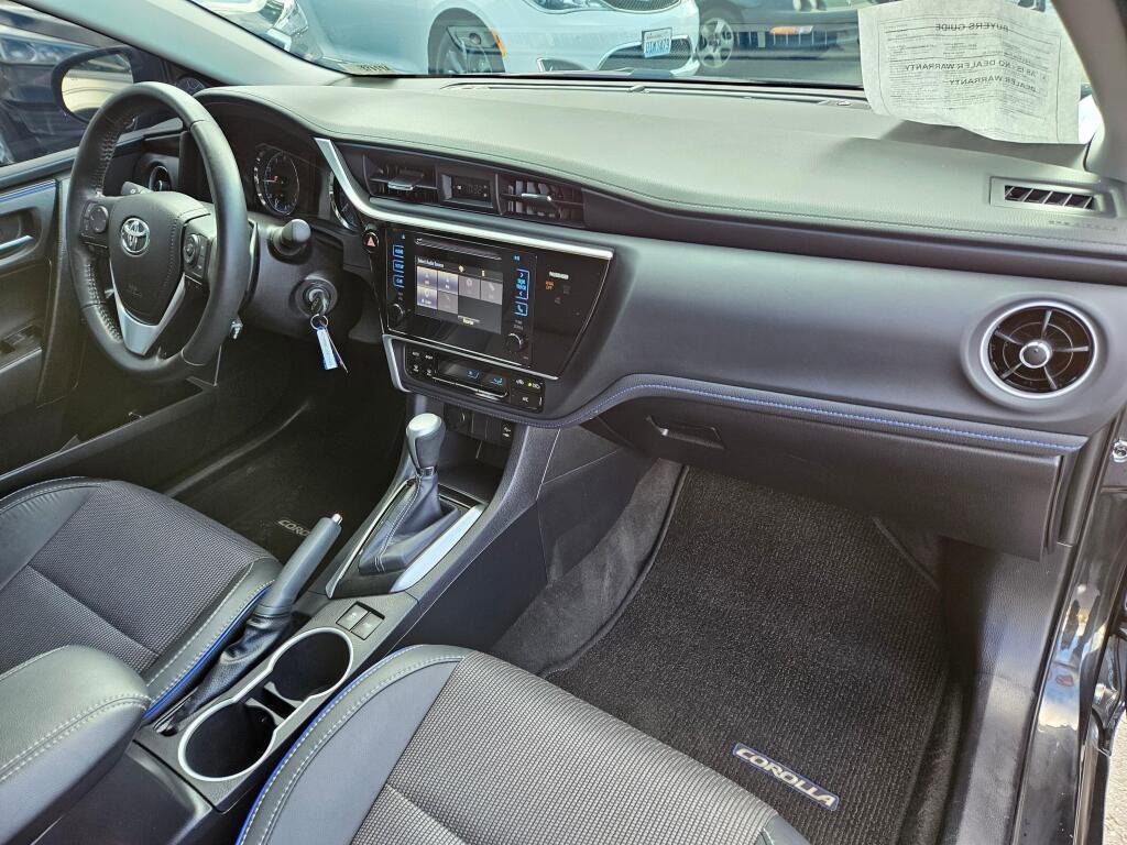 Used 2017 Toyota Corolla SE w/ Carpet Mat Package (TMS) image 12
