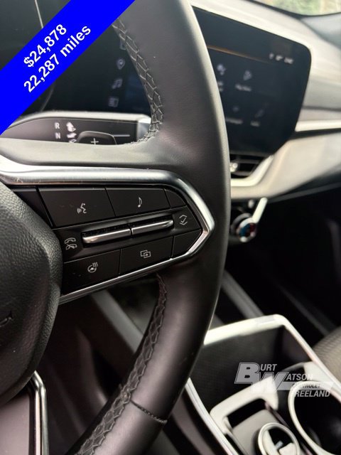 Used 2026 Chevrolet Equinox LT FWD image 17