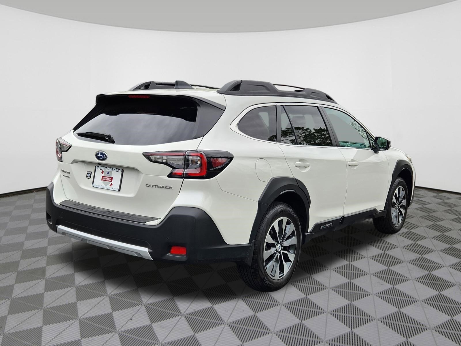 Certified 2023 Subaru Outback Limited AWD/4WD image 4