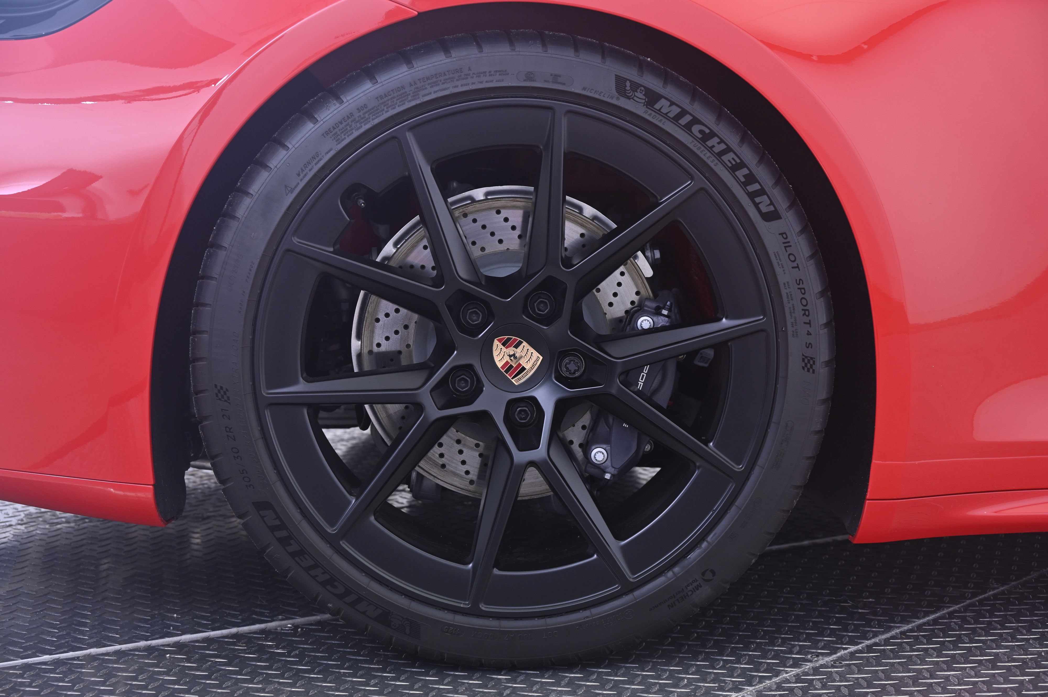 Certified 2026 Porsche 911 Carrera T RWD image 14