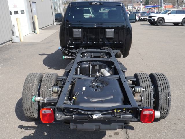 New 2026 RAM 3500 Big Horn AWD/4WD image 8