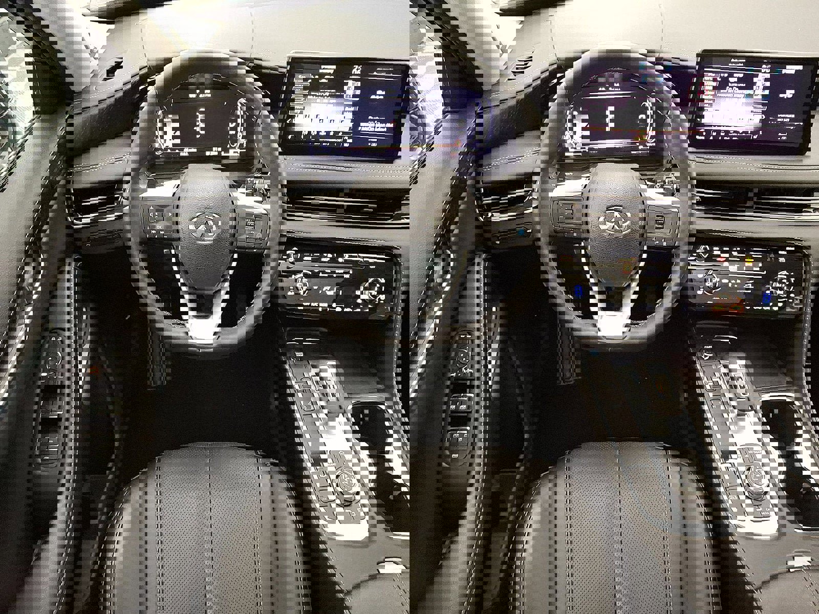 Used 2023 INFINITI QX60 Sensory w/ Cargo Package image 21