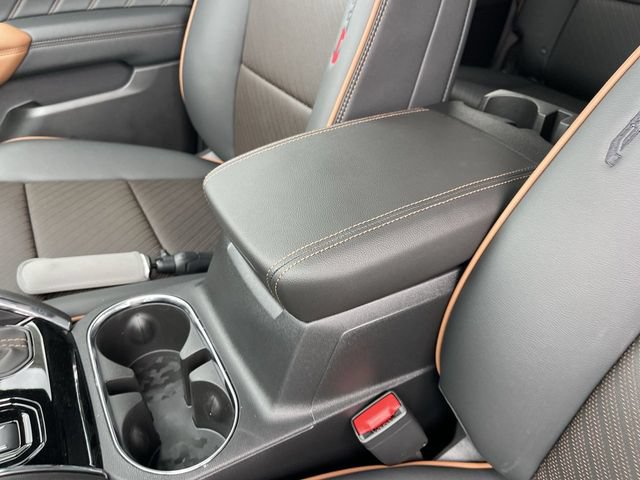 New 2026 GMC Canyon AT4 w/ Technology Plus Package AWD/4WD image 21
