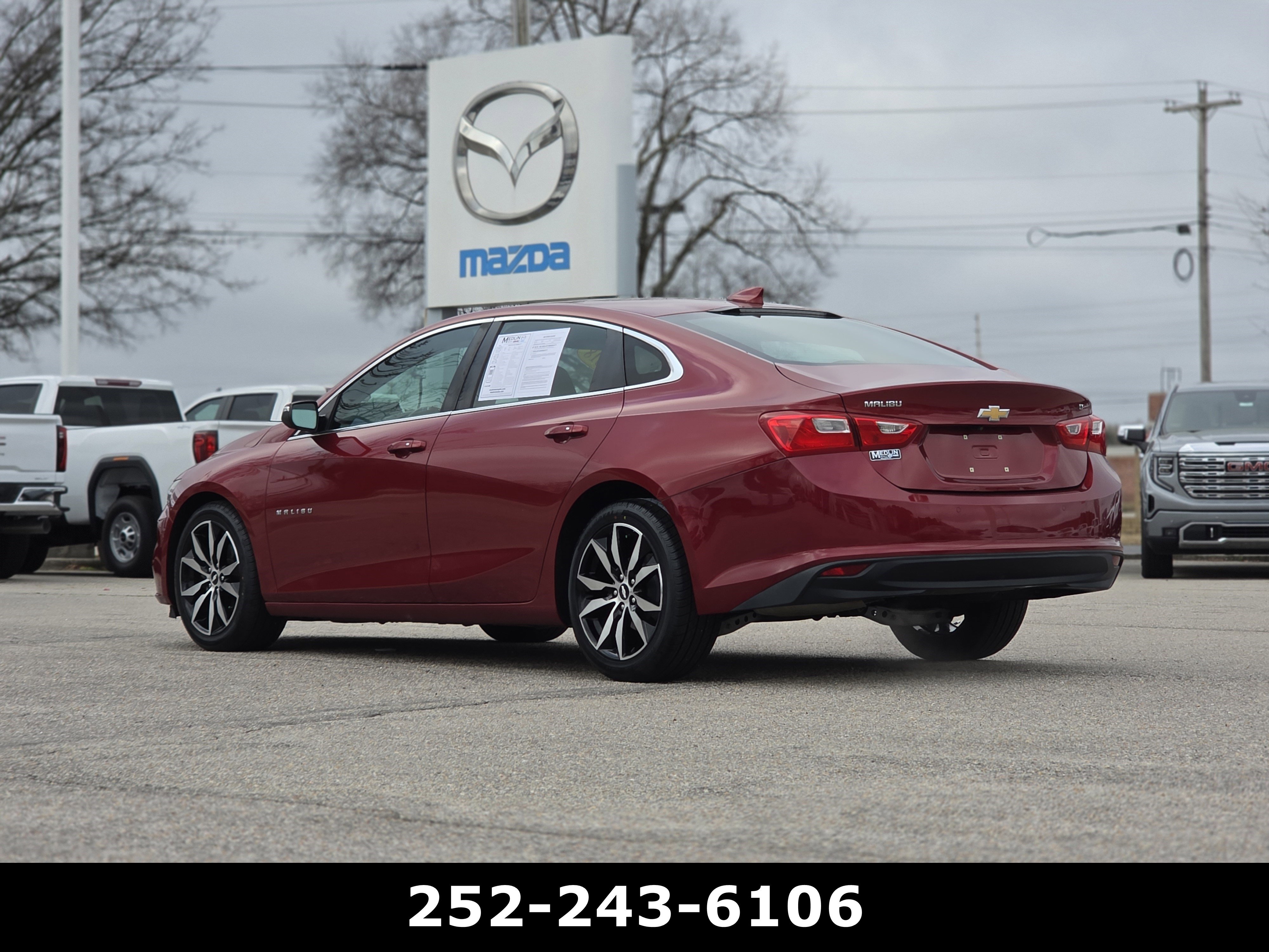 Used 2018 Chevrolet Malibu LT w/ Leather Package image 5