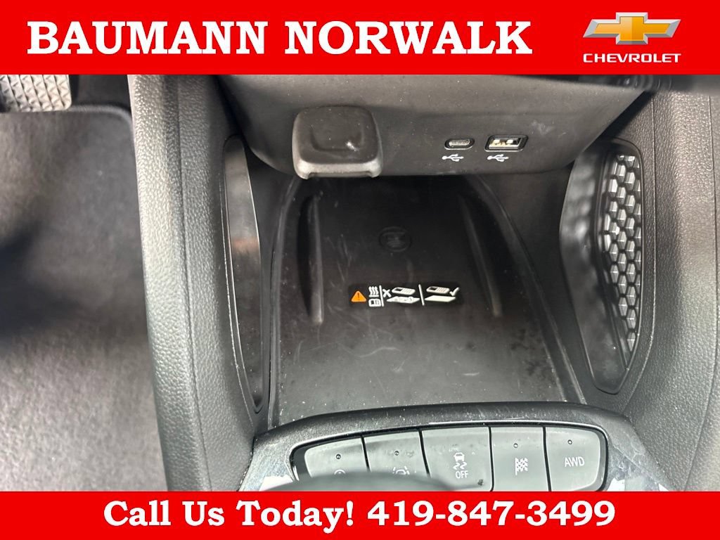 Used 2025 Chevrolet TrailBlazer ACTIV w/ Convenience Package AWD/4WD image 31