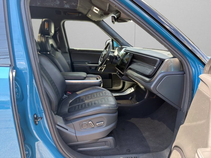 Used 2022 Rivian R1S Launch Edition AWD/4WD image 13