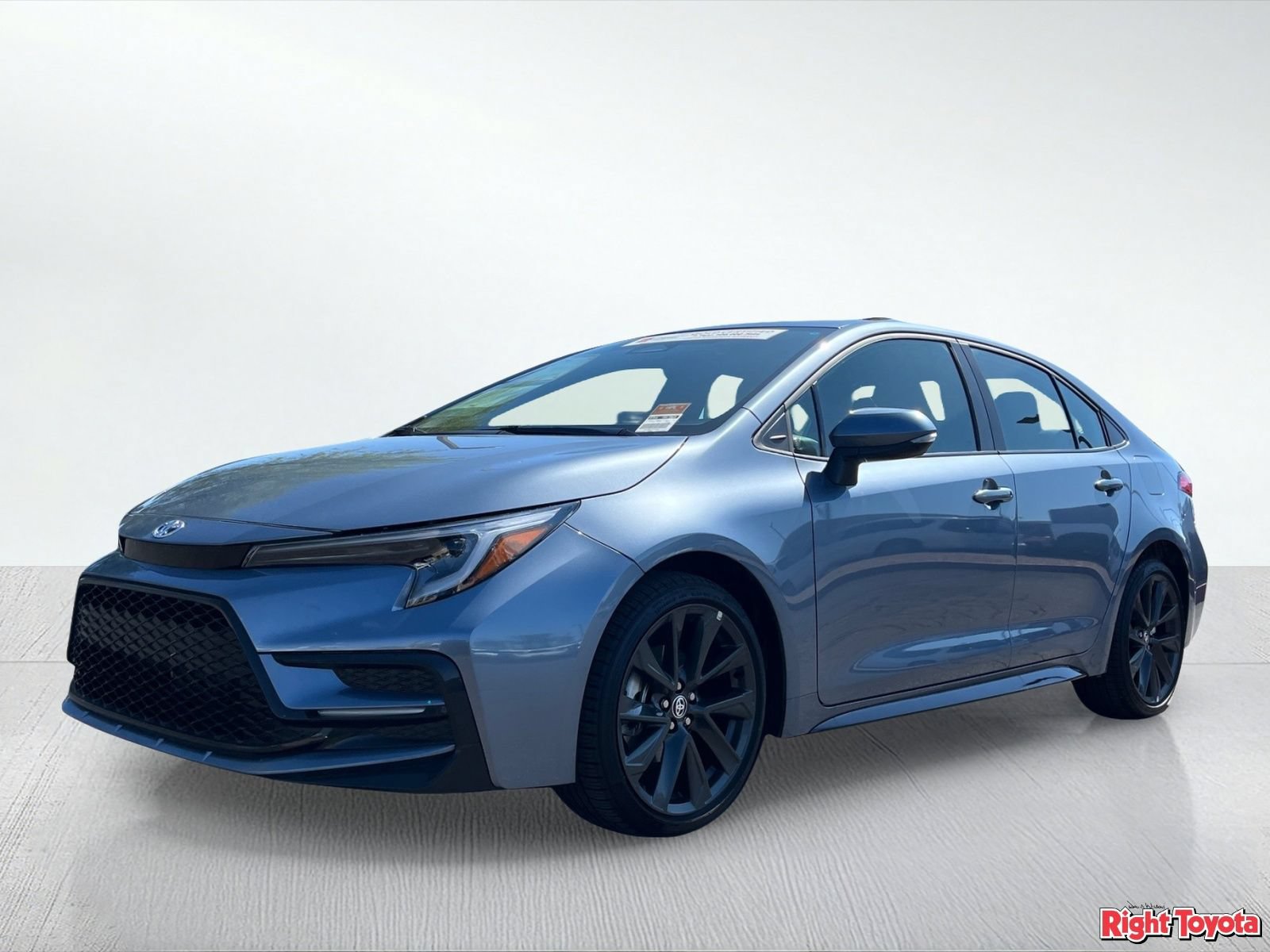 Certified 2026 Toyota Corolla SE w/ SE Package FWD image 2