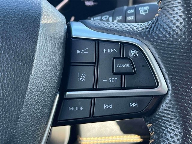 Certified 2024 Toyota Sienna XLE Woodland Edition image 28