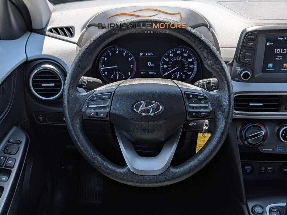 Used 2019 Hyundai Kona SE AWD/4WD image 14
