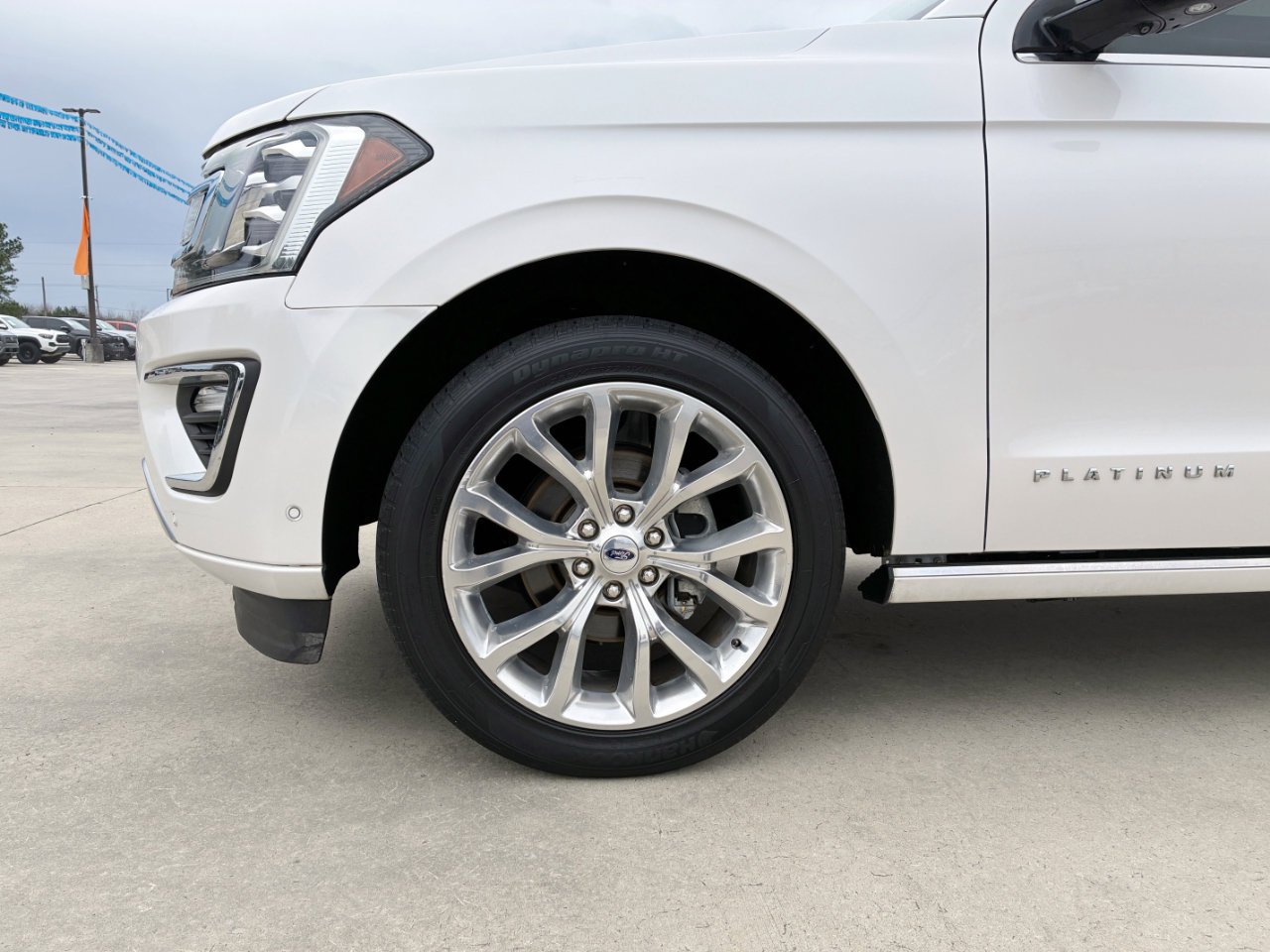 Used 2019 Ford Expedition Platinum image 7