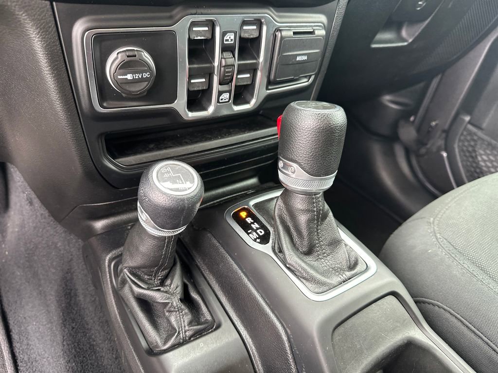 Used 2020 Jeep Wrangler Unlimited Sport S AWD/4WD image 26