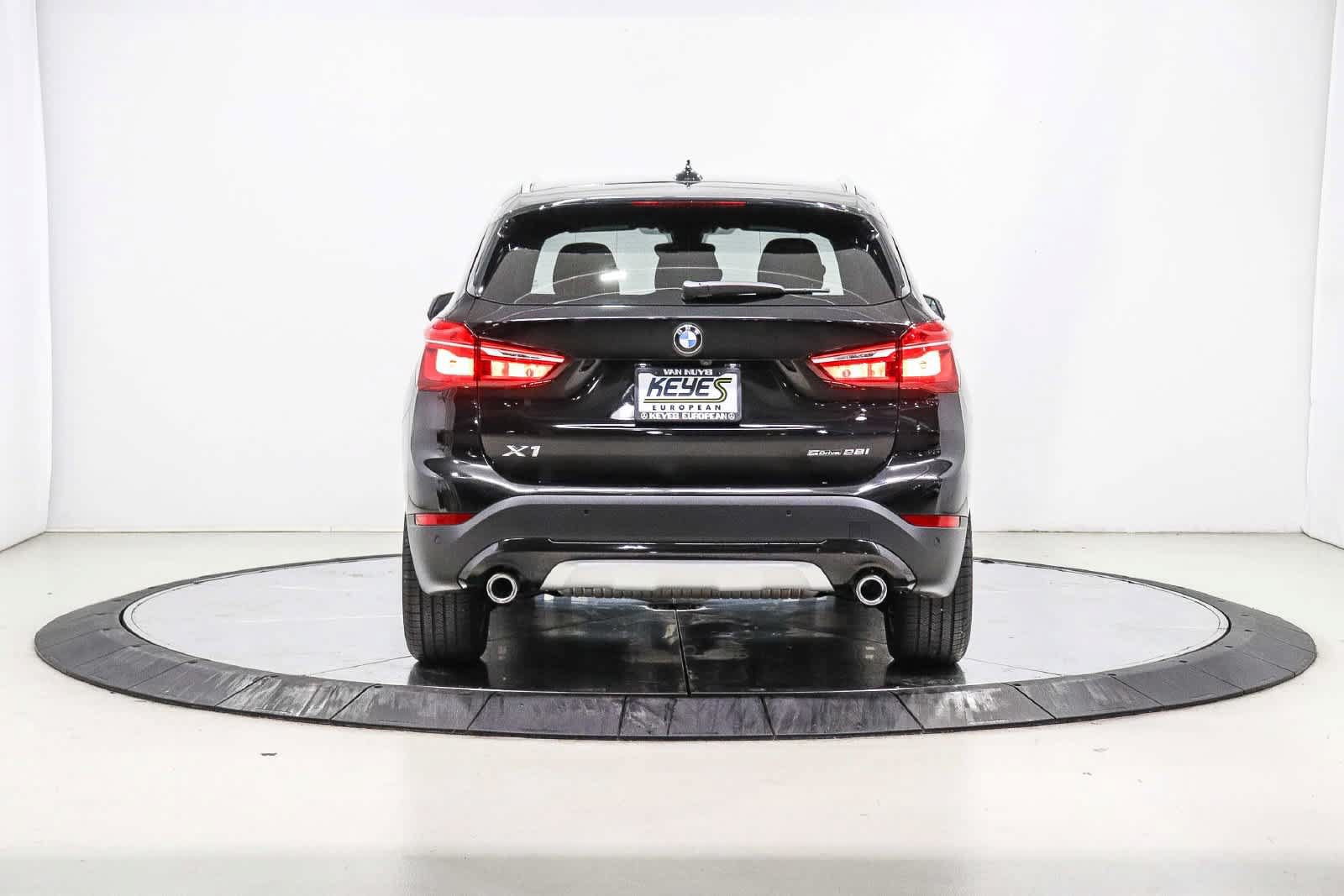 Used 2020 BMW X1 sDrive28i FWD image 3