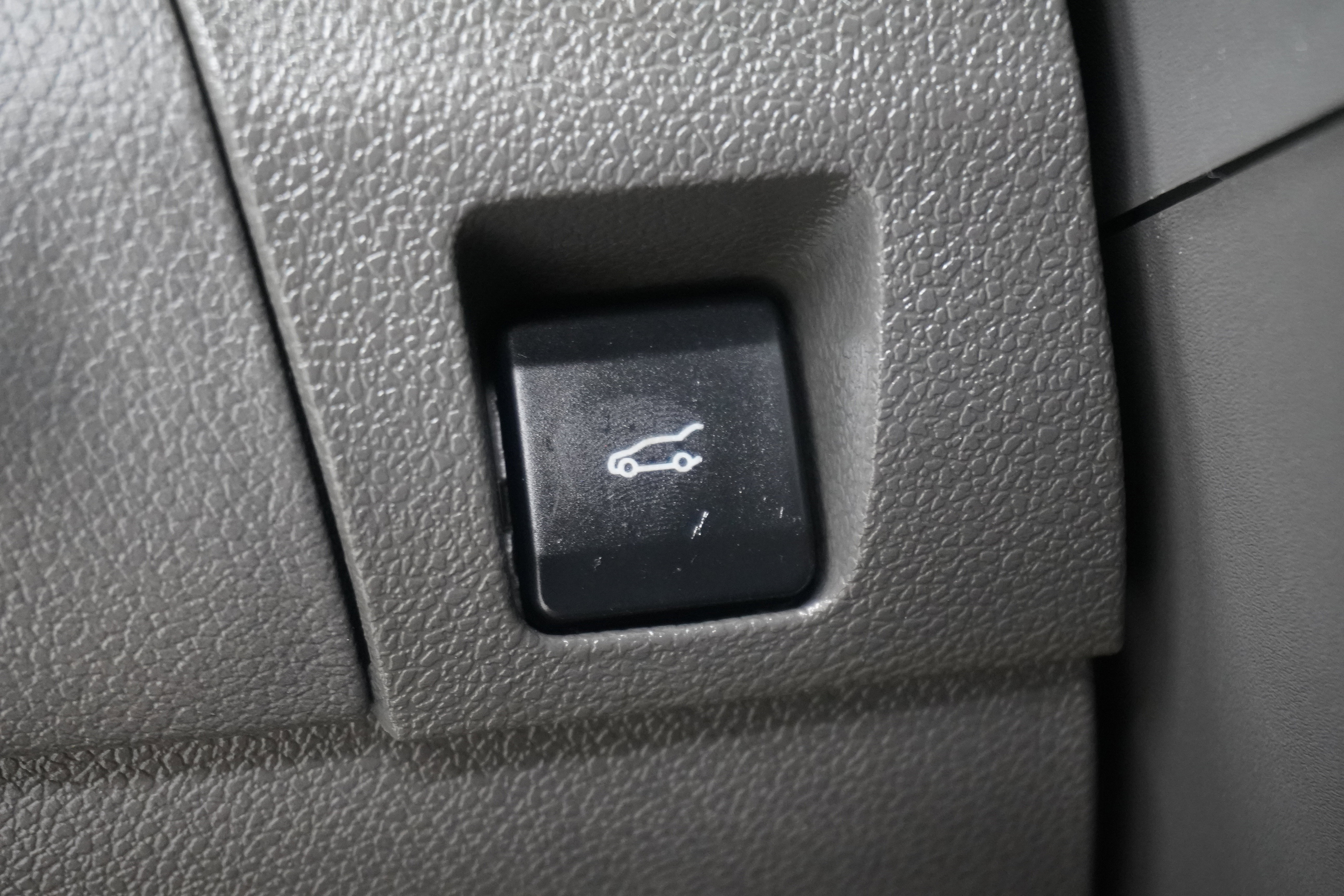 Used 2013 Ford Edge SEL FWD image 20