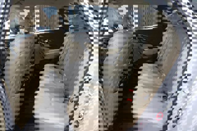 Used 2013 Hyundai Azera Limited image 20