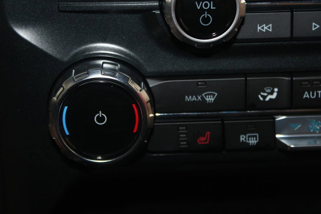 New 2025 Ford F150 XLT w/ Equipment Group 303A High image 44