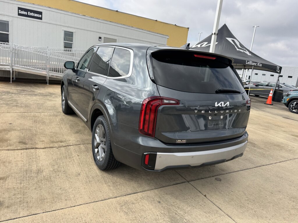 Used 2024 Kia Telluride LX image 21