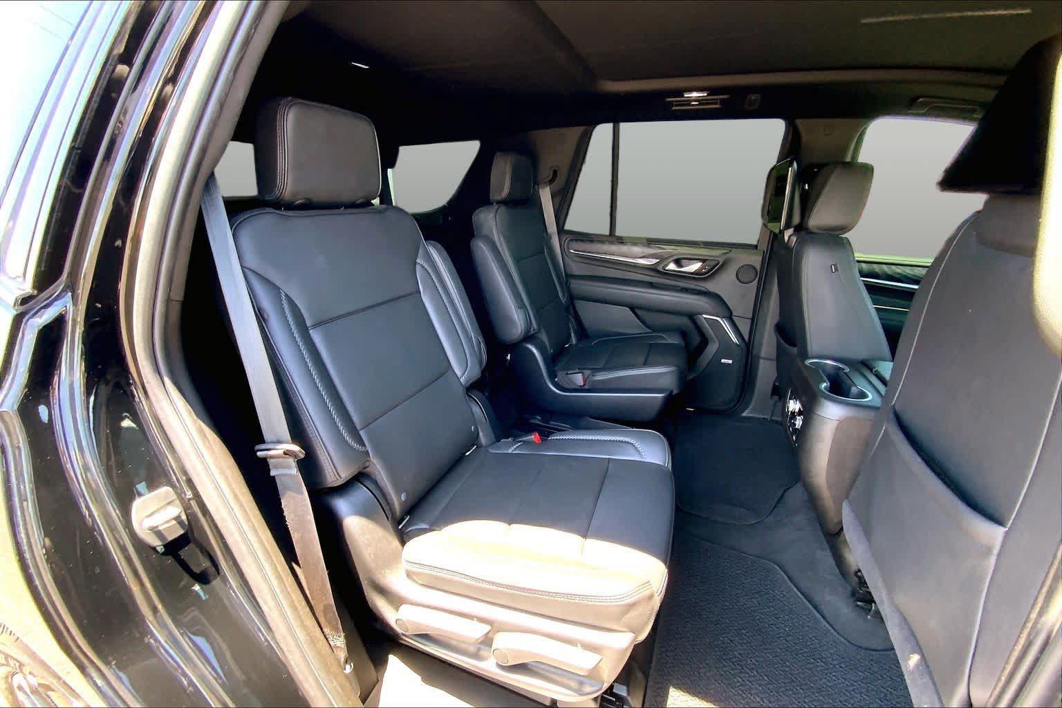 Used 2021 GMC Yukon Denali w/ Denali Premium Package AWD/4WD image 20
