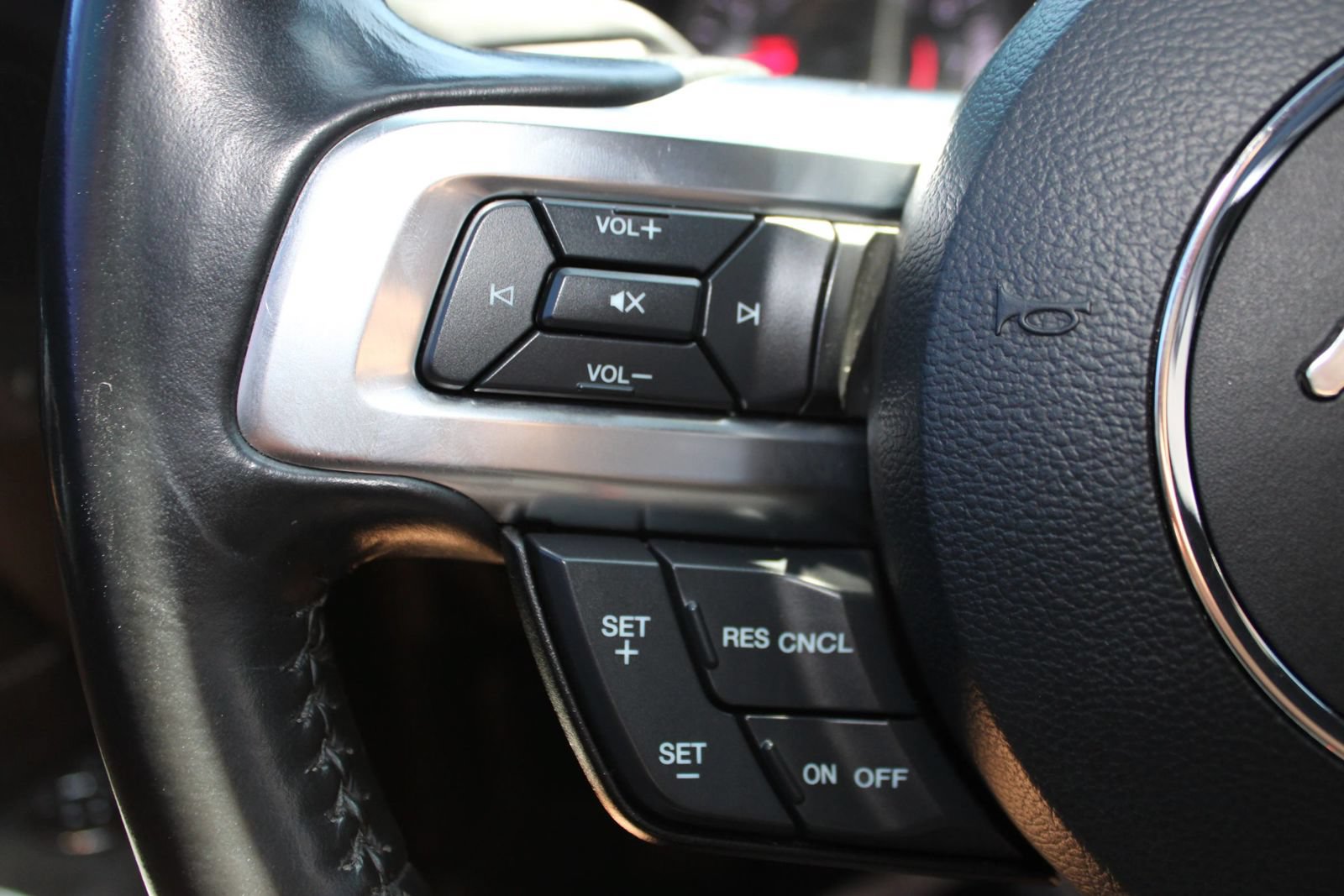 Used 2022 Ford Mustang Premium RWD image 26