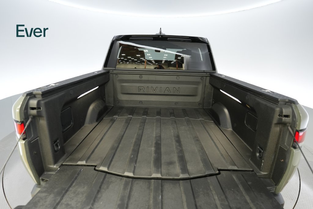 Used 2022 Rivian R1T Launch Edition AWD/4WD image 8