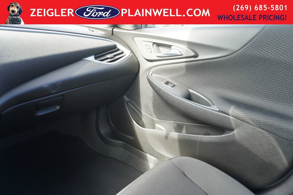 Used 2024 Chevrolet Malibu LS w/ Driver Confidence Package image 31