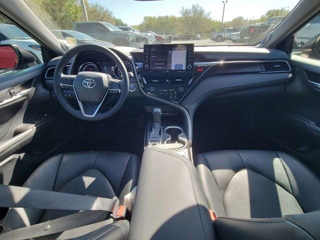 Used 2021 Toyota Camry XLE w/ Navigation Upgrade Package image 2