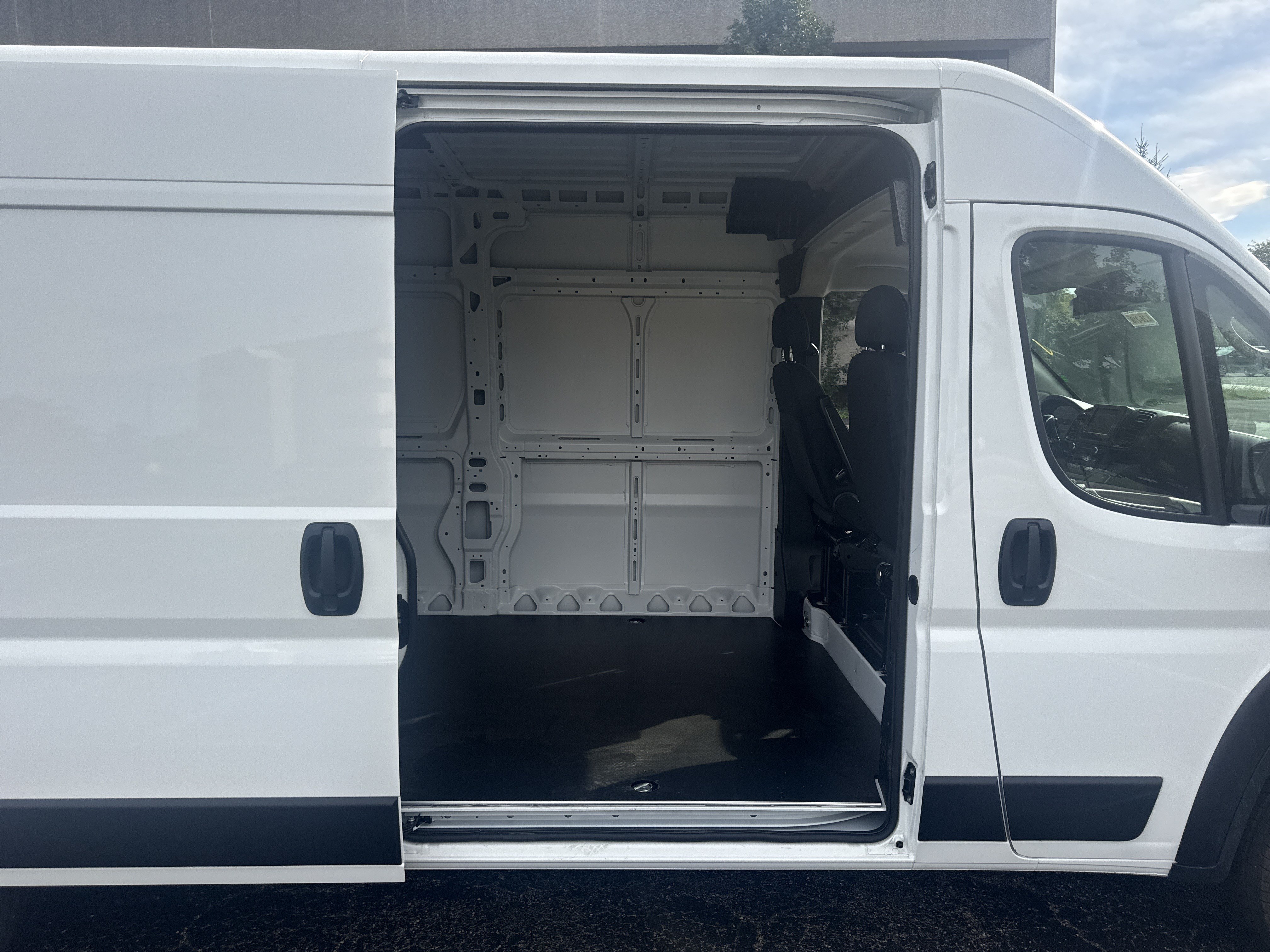 New 2026 RAM ProMaster 3500 w/ Safety Group FWD image 14