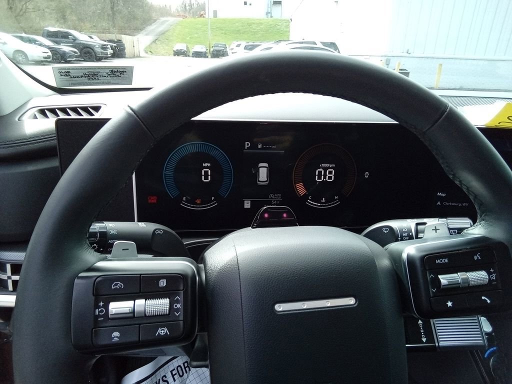 Used 2025 Hyundai Santa Fe XRT image 15