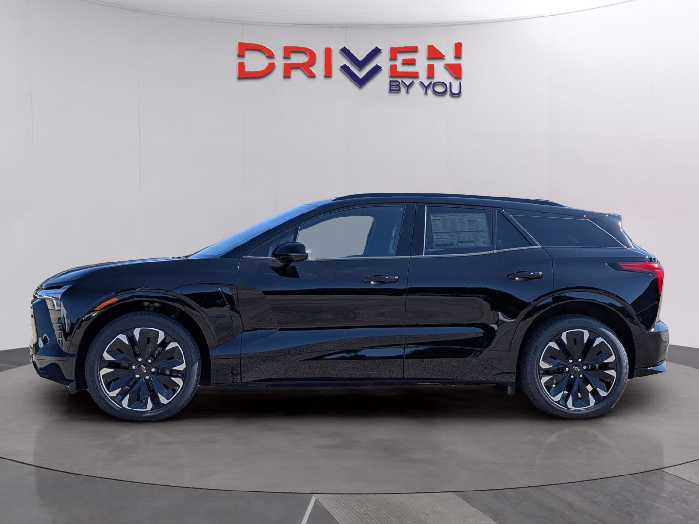 New 2025 Chevrolet Blazer EV RS FWD image 2