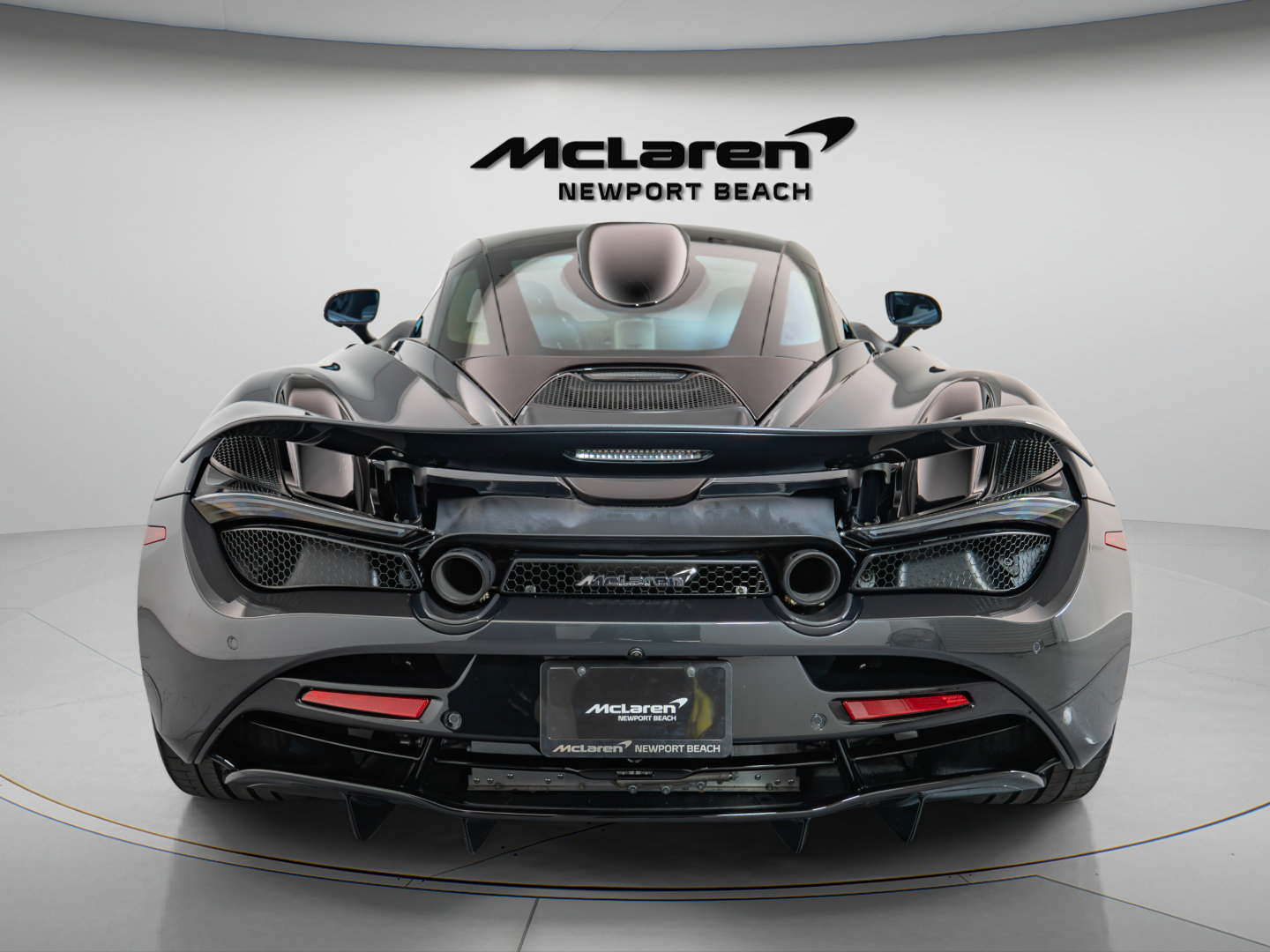 Used 2021 McLaren 720S RWD image 5