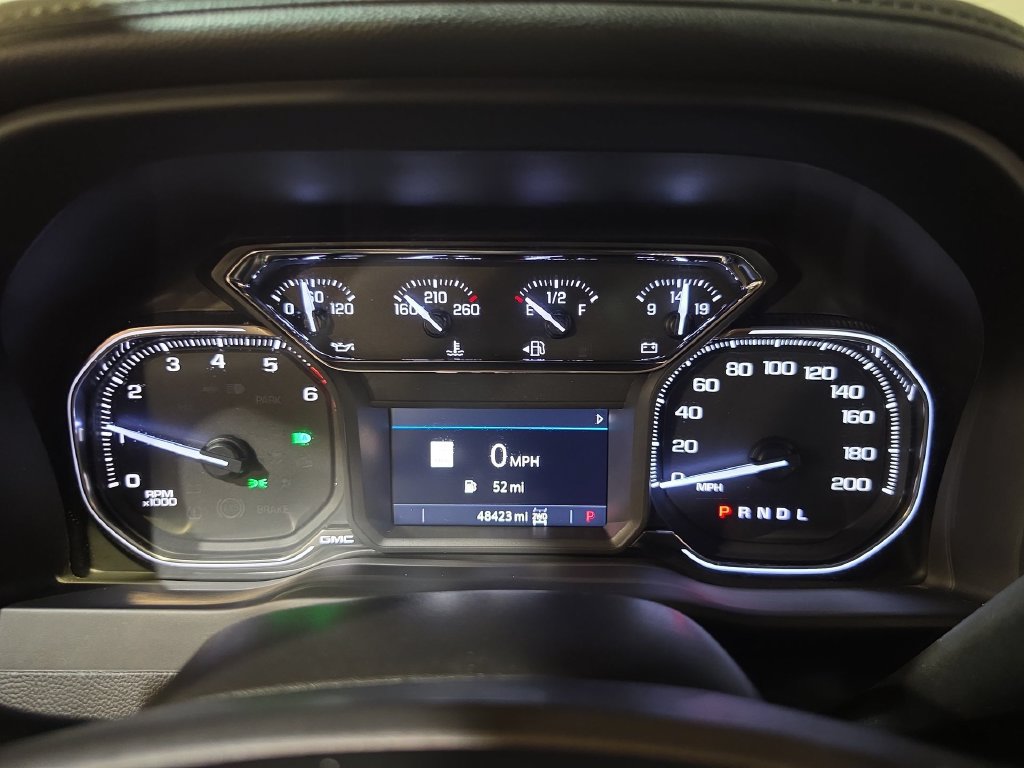 Used 2022 GMC Sierra 2500 AT4 w/ AT4 Preferred Package AWD/4WD image 10