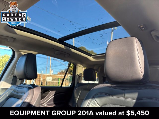 Used 2024 Lincoln Aviator Reserve w/ Equipment Group 201A AWD/4WD image 3