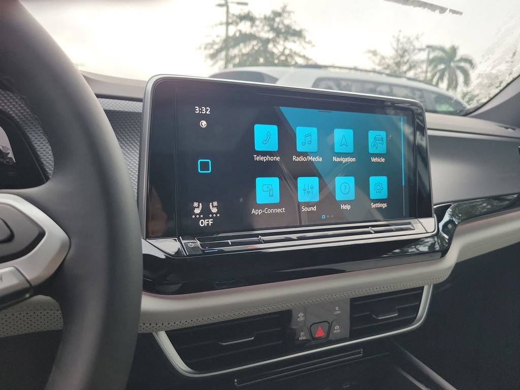 New 2026 Volkswagen Atlas Cross Sport SEL Premium R-Line image 9