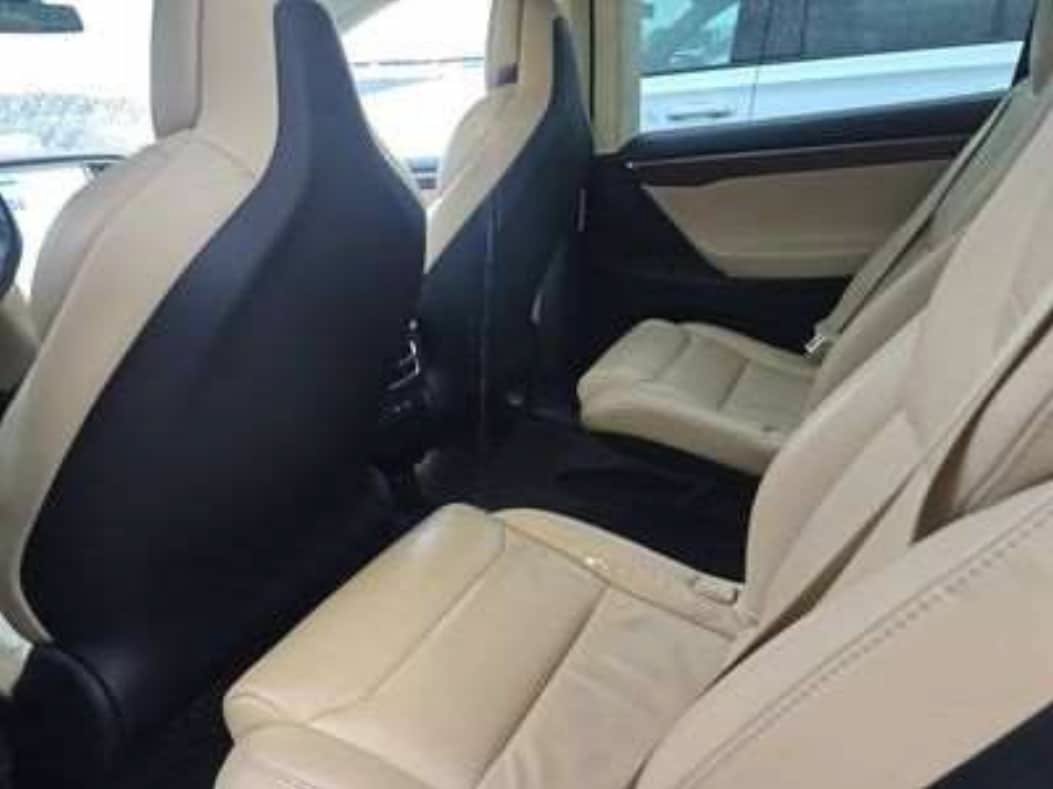 Used 2017 Tesla Model X 100D AWD/4WD image 4