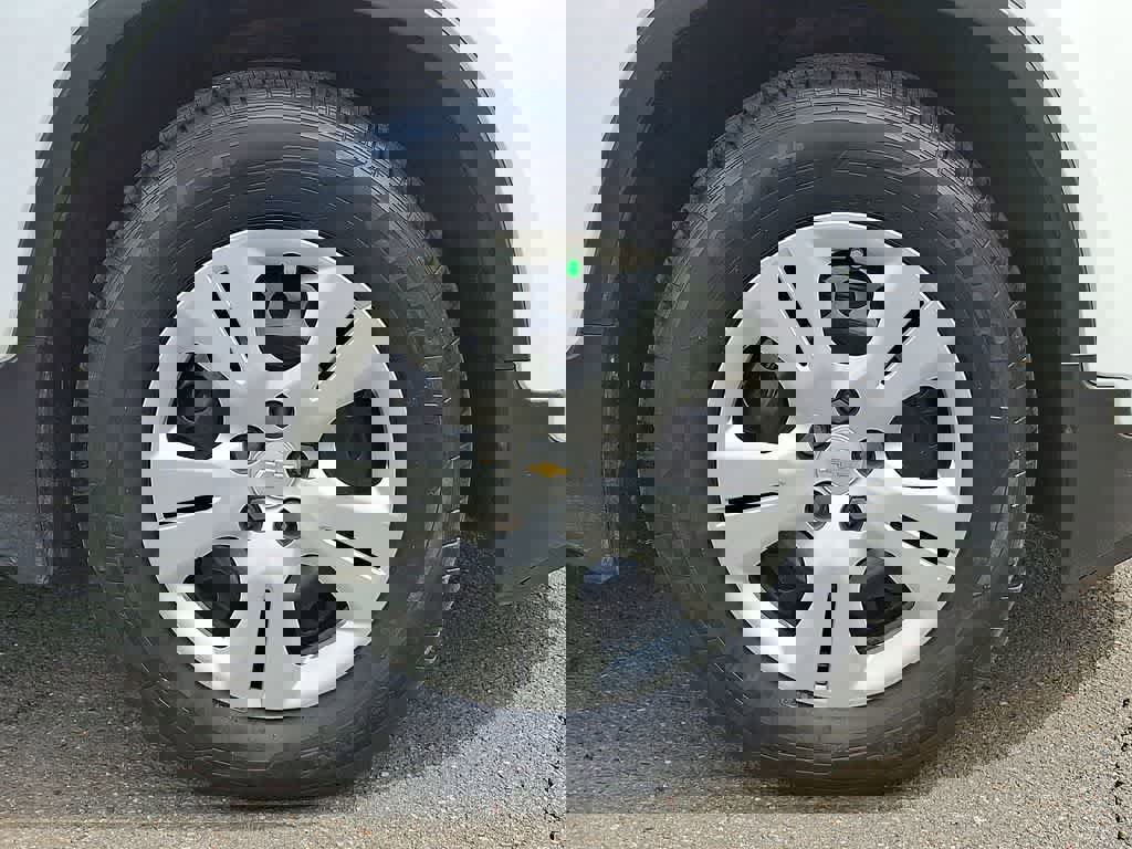 Used 2017 Chevrolet Trax LS FWD image 26