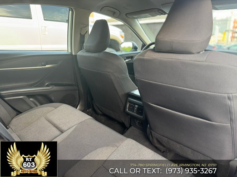 Used 2025 Toyota Camry LE FWD image 10
