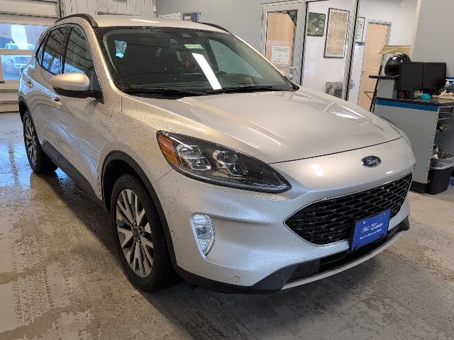 Certified 2020 Ford Escape Titanium AWD/4WD image 7