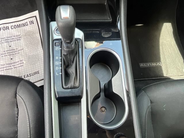 Used 2024 Nissan Altima 2.5 SV FWD image 18