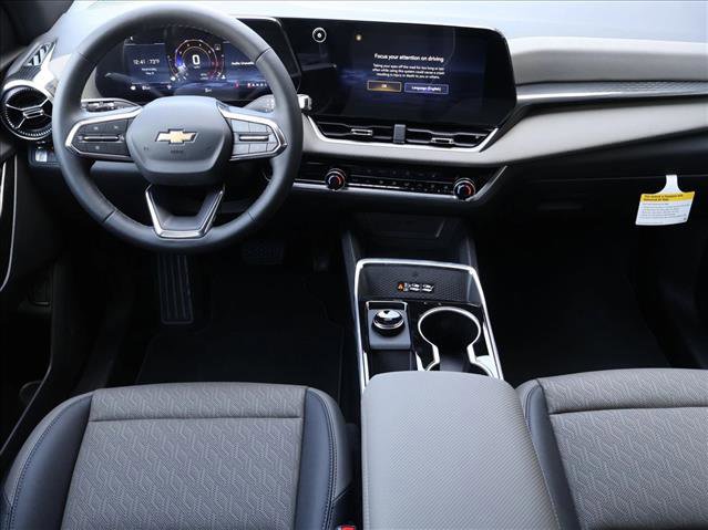 New 2026 Chevrolet Equinox LT w/ Convenience Package II FWD image 15