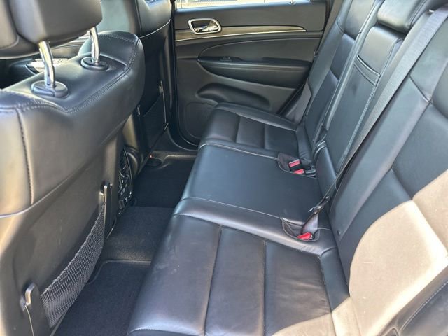 Used 2020 Jeep Grand Cherokee Limited w/ Premium Lighting Group AWD/4WD image 15