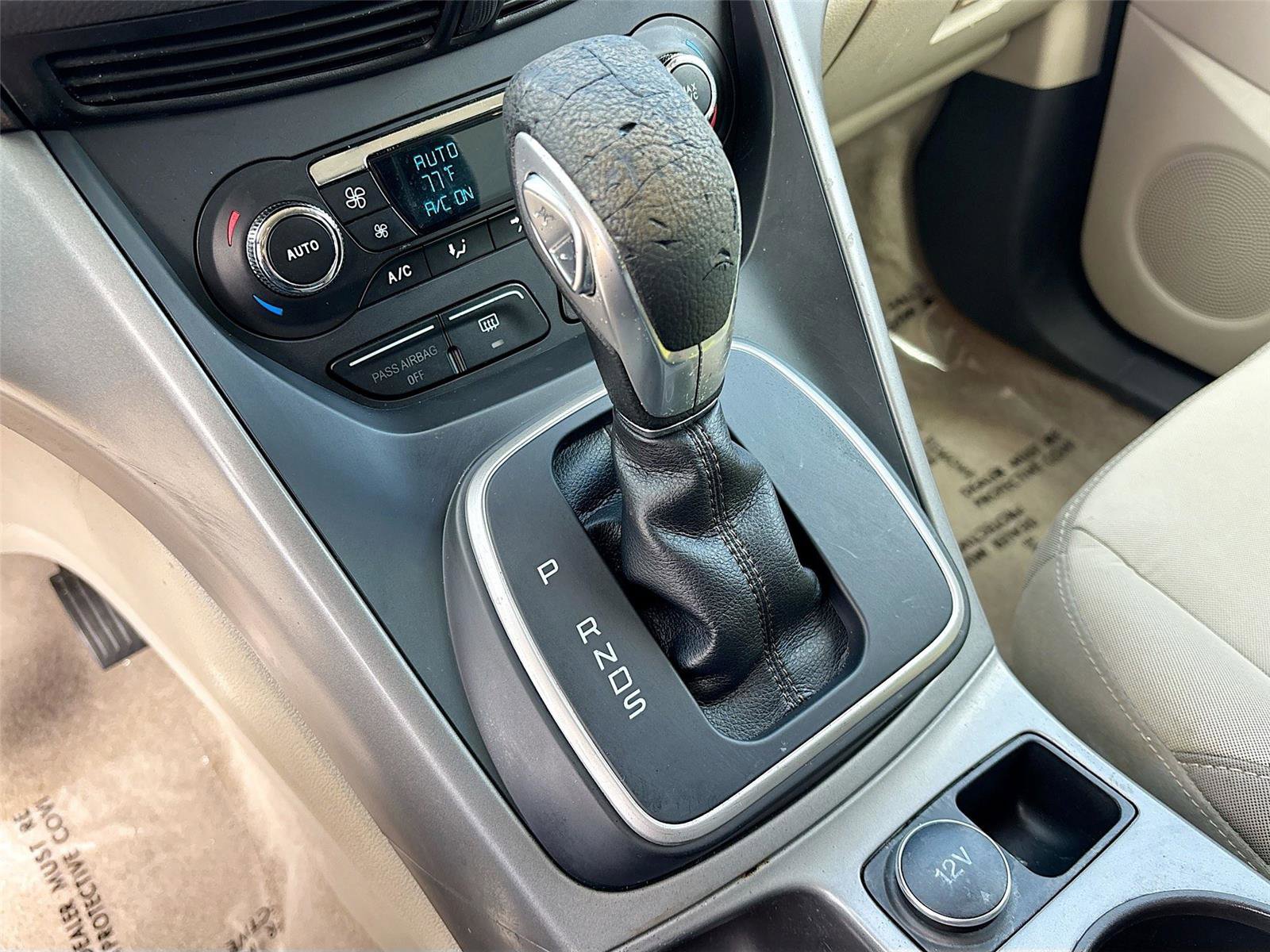 Used 2013 Ford Escape SE image 15