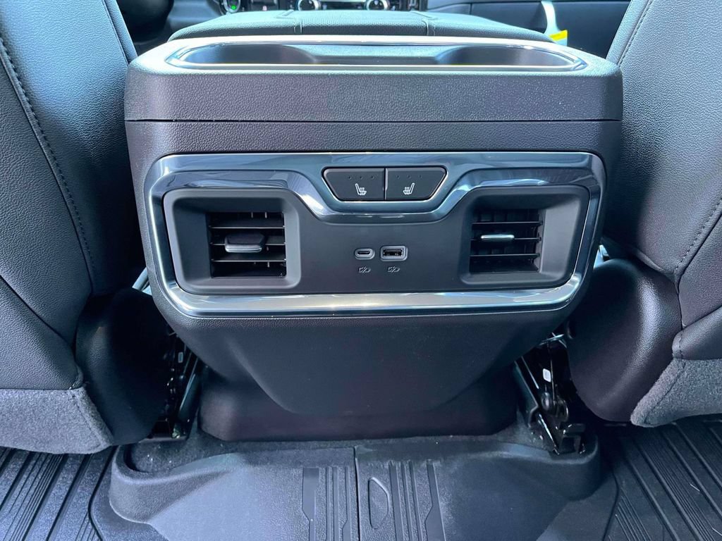 New 2026 GMC Sierra 1500 SLT w/ SLT Premium Plus Package AWD/4WD image 15