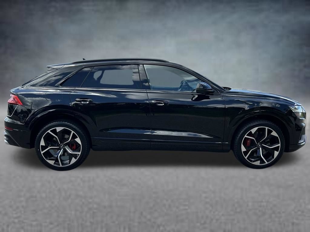 Used 2023 Audi SQ8 Prestige AWD/4WD image 6